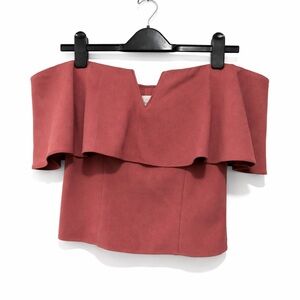 Leith Off-Shoulder Ruffle Crop Top in Rose